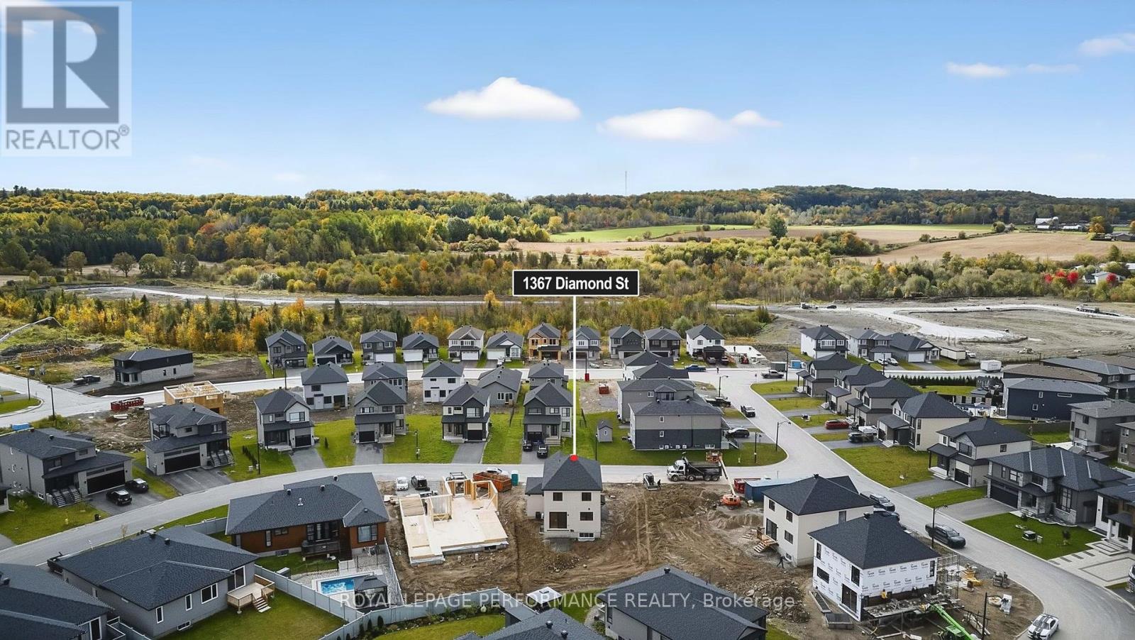 1367 Diamond Street