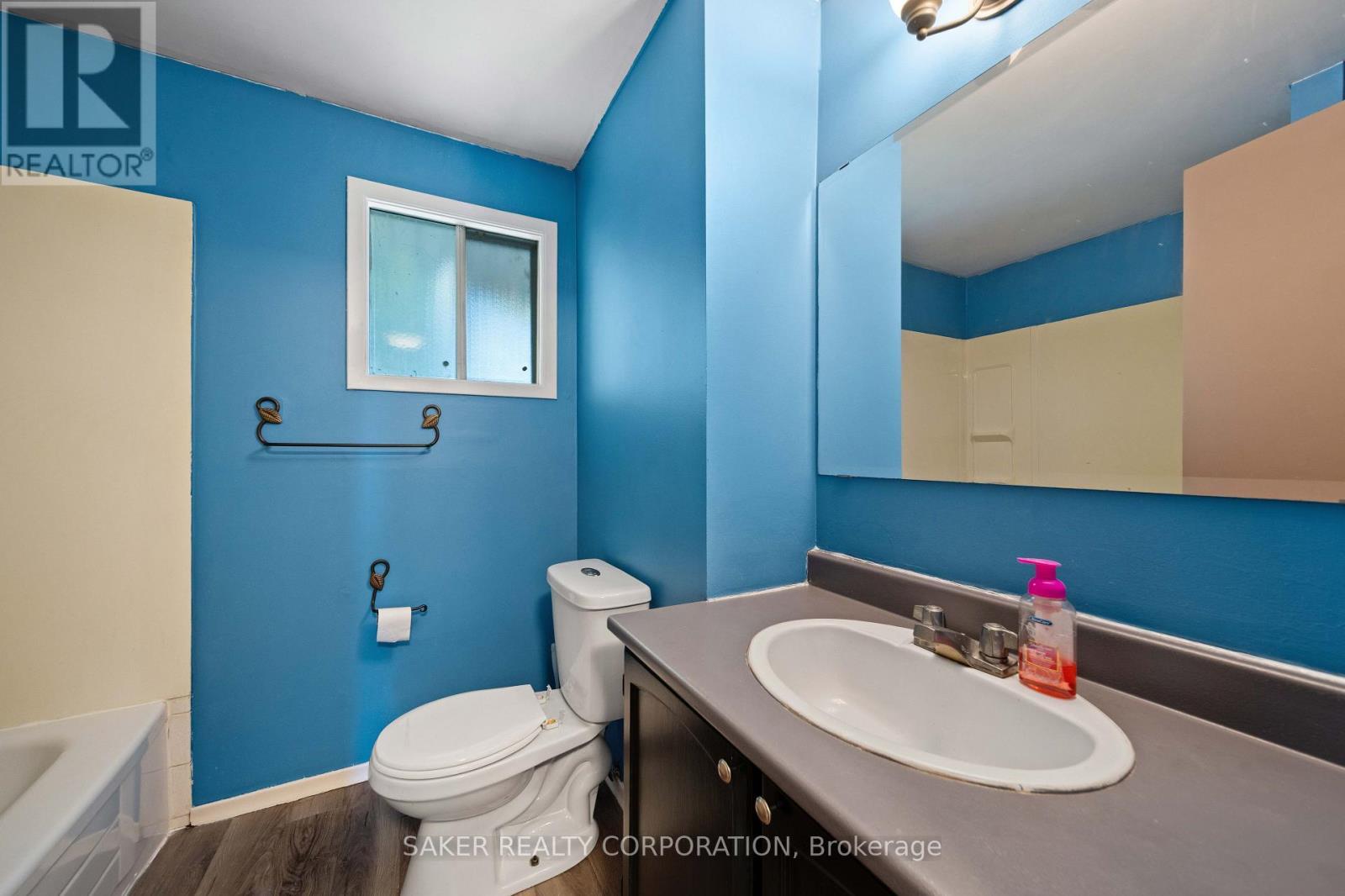 72 Inverary Road — photo 20