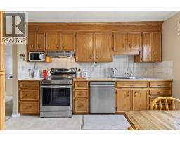 148 Marwood Circle NE - photo 10