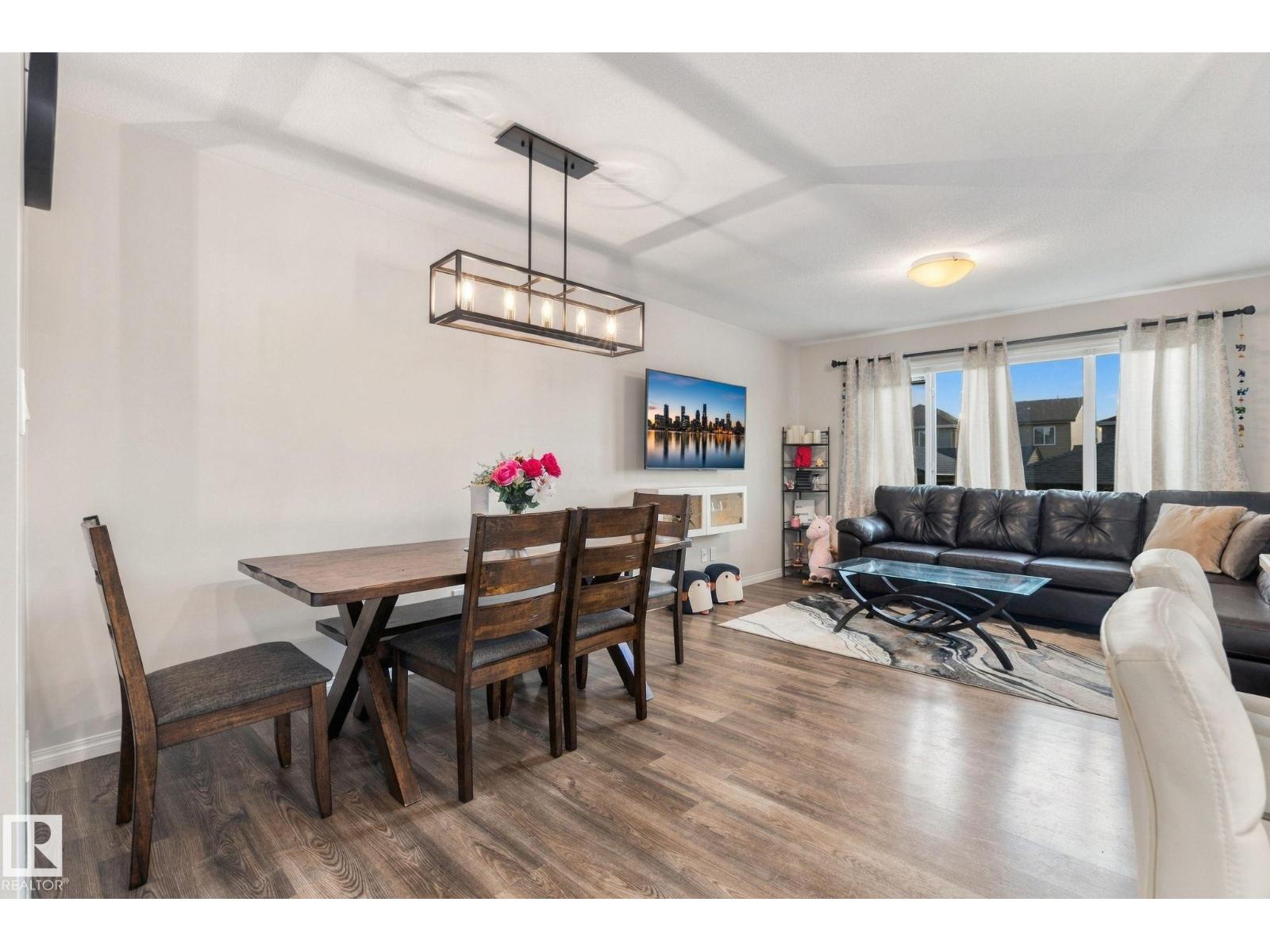 2214 54 ST SW - 13