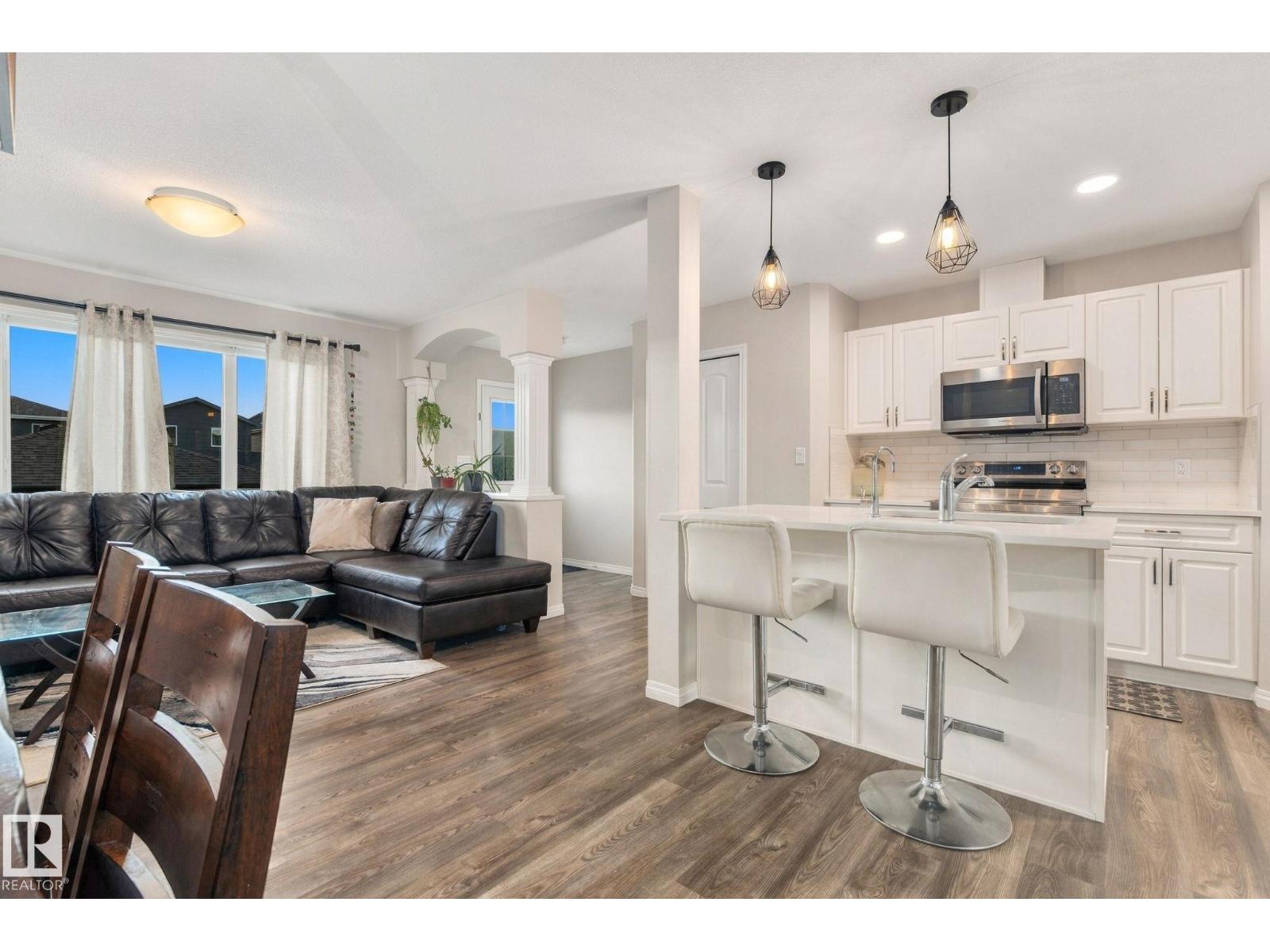 2214 54 ST SW - 15