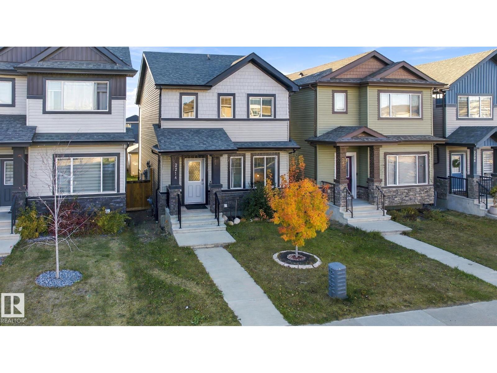 2214 54 ST SW - 2