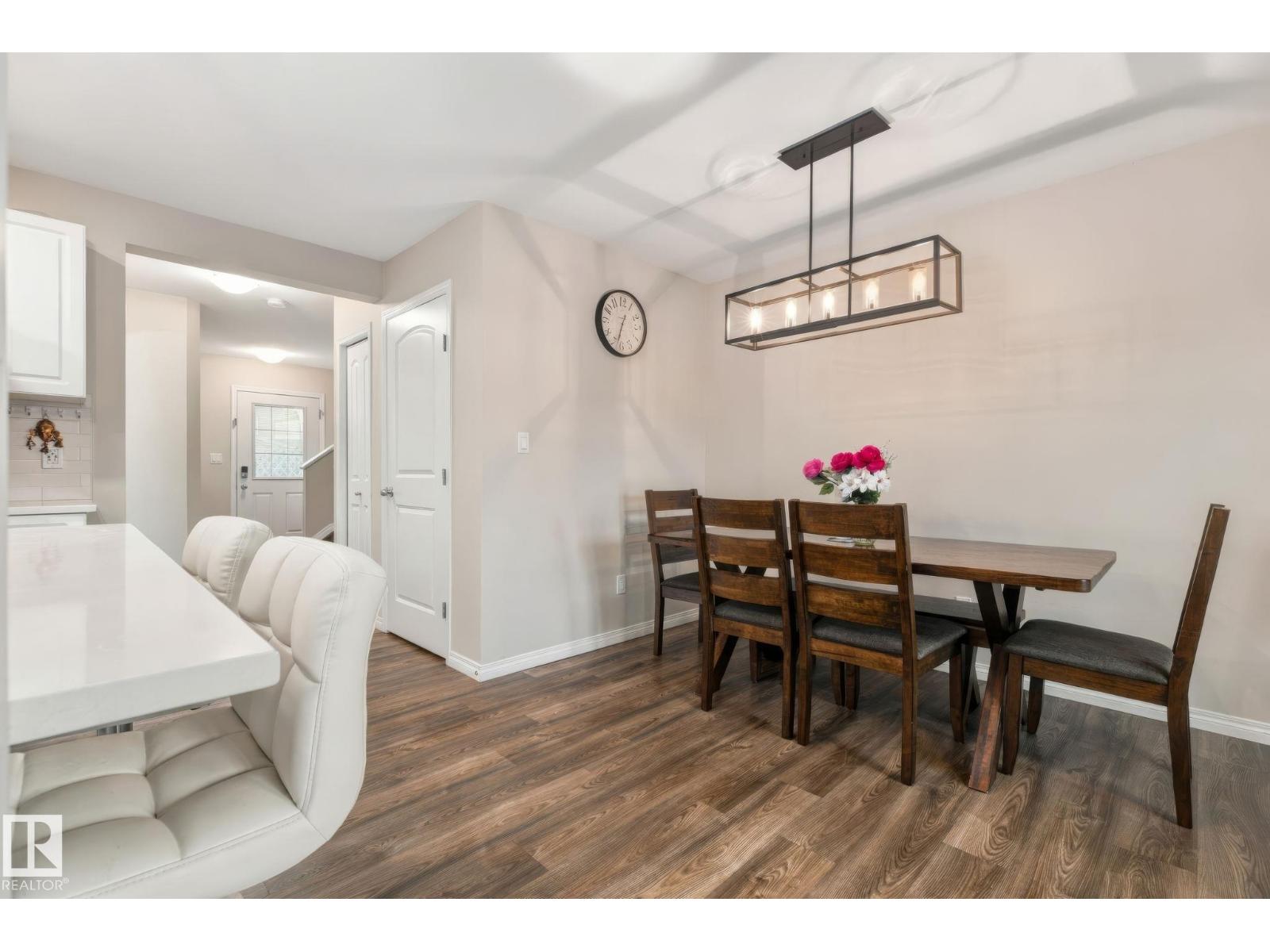 2214 54 ST SW - 21