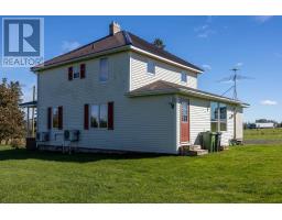 Bath (# pieces 1-6) - 2390 Mt. Stewart Road, Peakes, PE C0A1T0 Photo 8