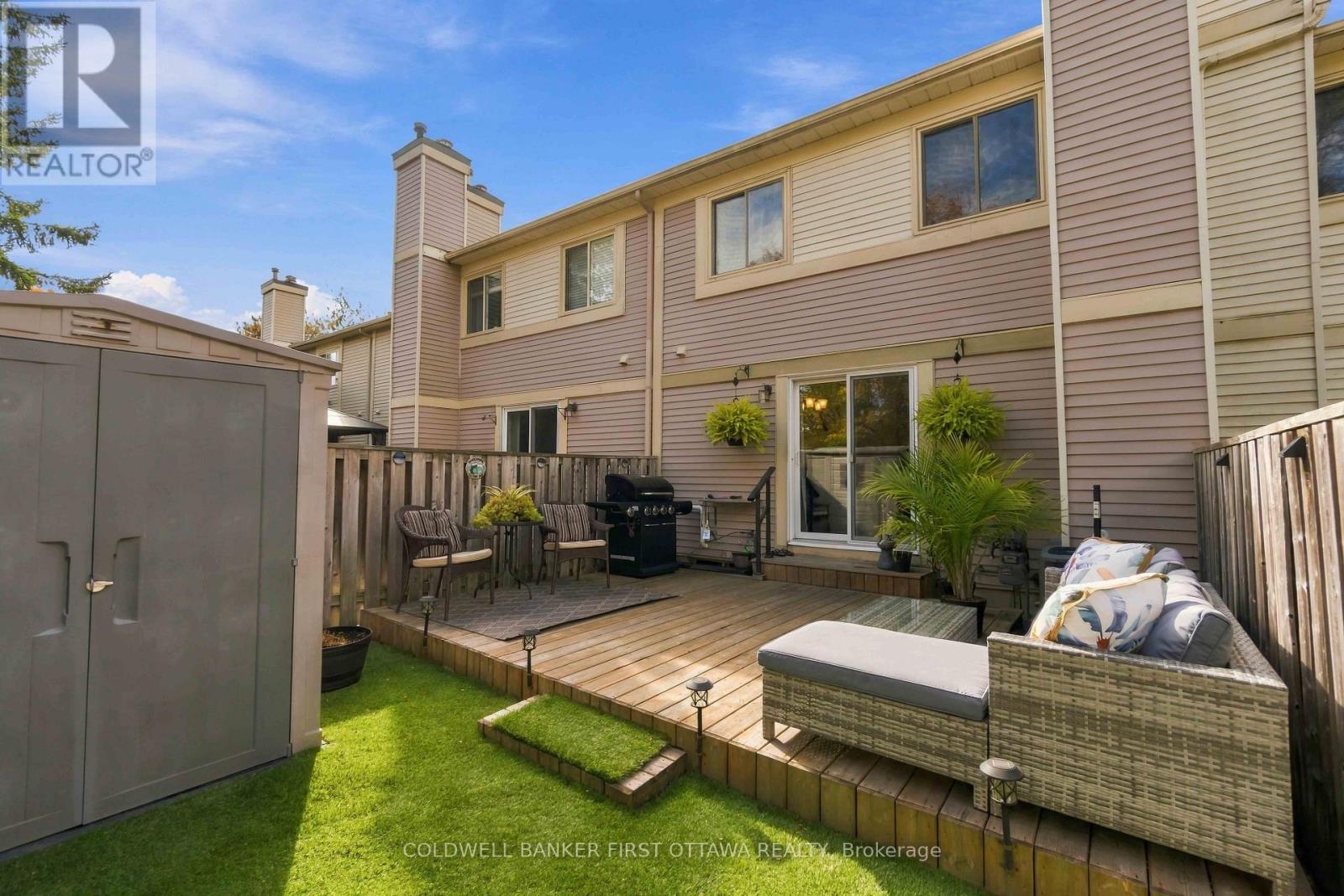 593 Canotia Place — photo 39