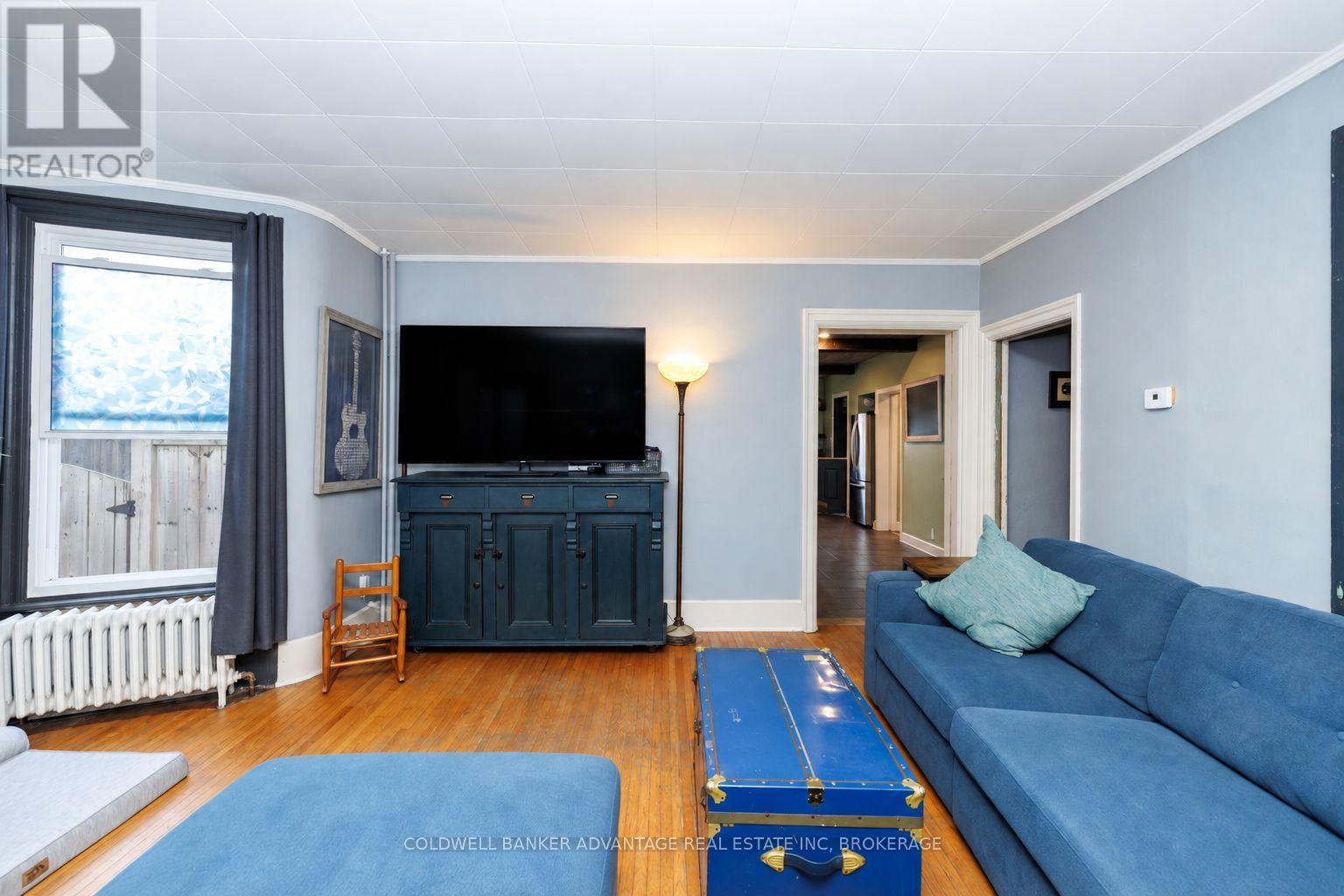 3695 HERSHEY STREET - 11
