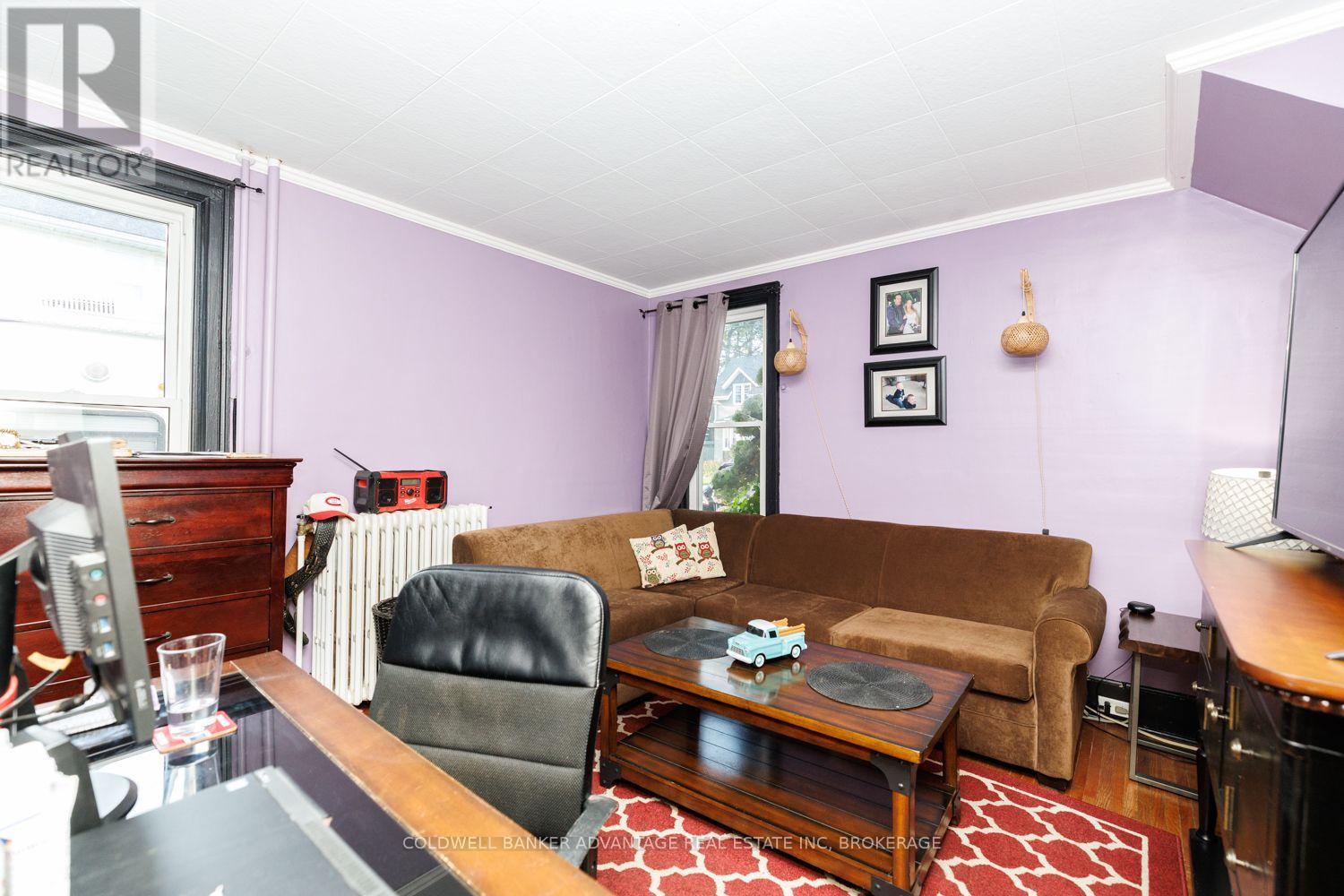 3695 HERSHEY STREET - 25