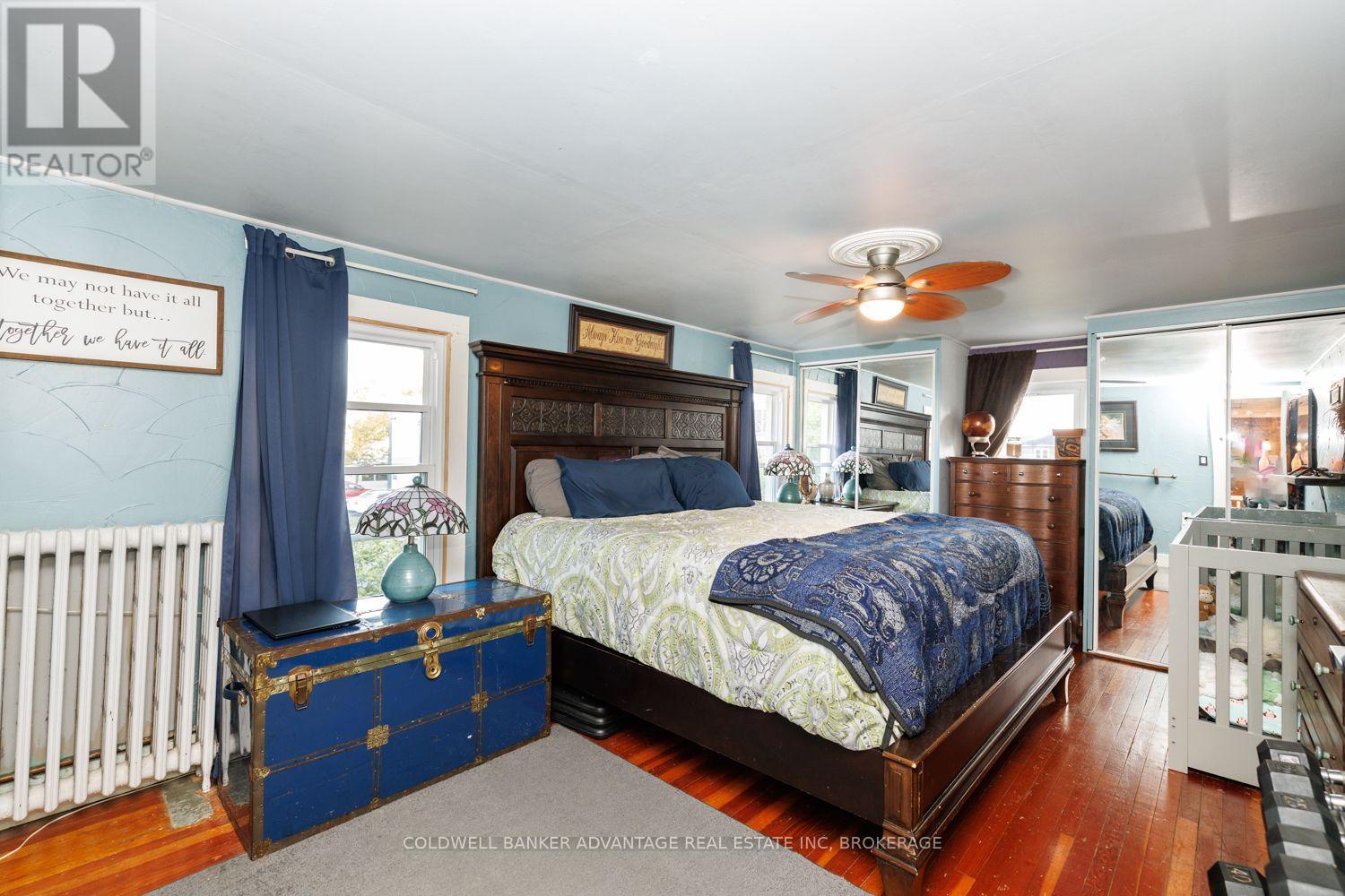 3695 HERSHEY STREET - 34
