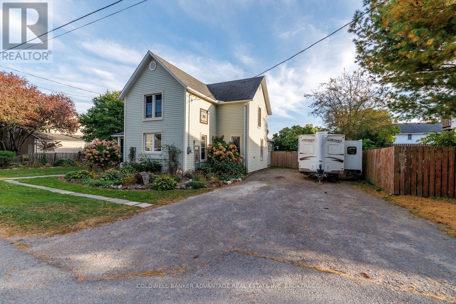3695 HERSHEY STREET - 4