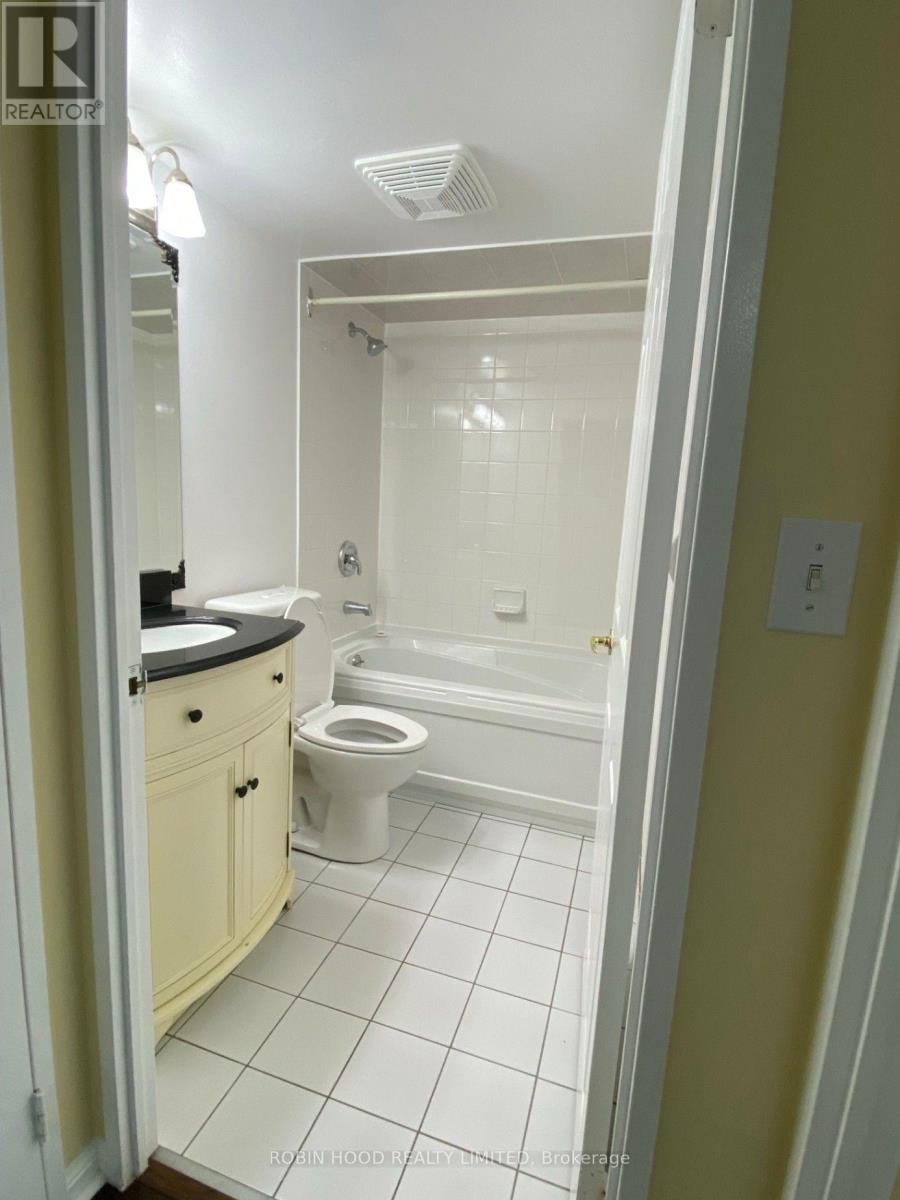 1805 - 11 LEE CENTRE DRIVE, Toronto (Bendale) — photo 9
