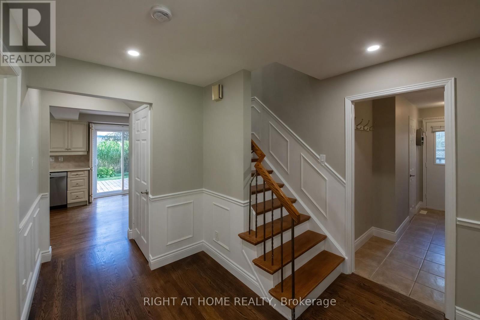 83 ANSTEAD CRESCENT, Ajax (South West) — photo 6