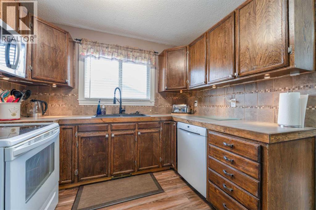 680 Wallace Drive - 13