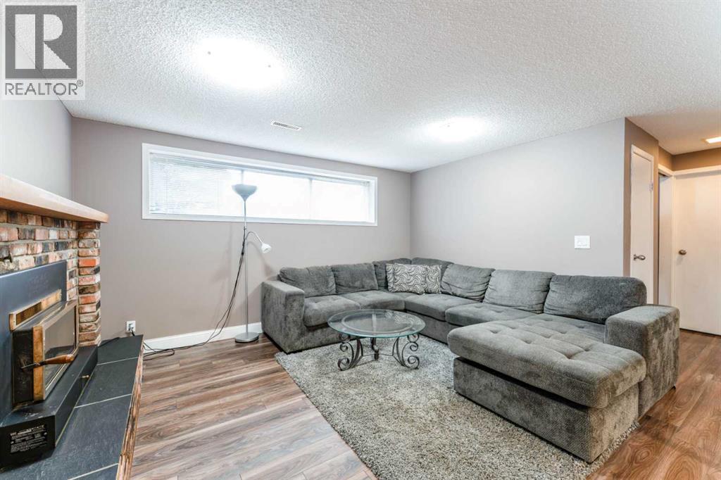 680 Wallace Drive - 32