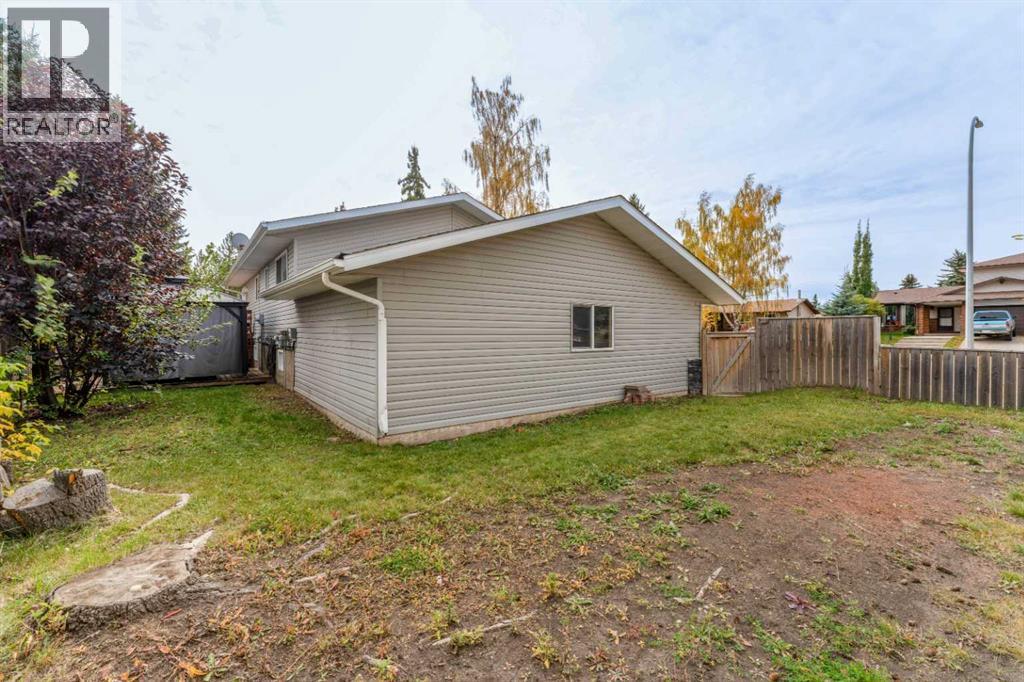 680 Wallace Drive - 39