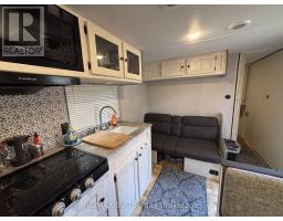242 - 85 Theme Park Drive, Wasaga Beach, ON L9Z1X7 Photo 10