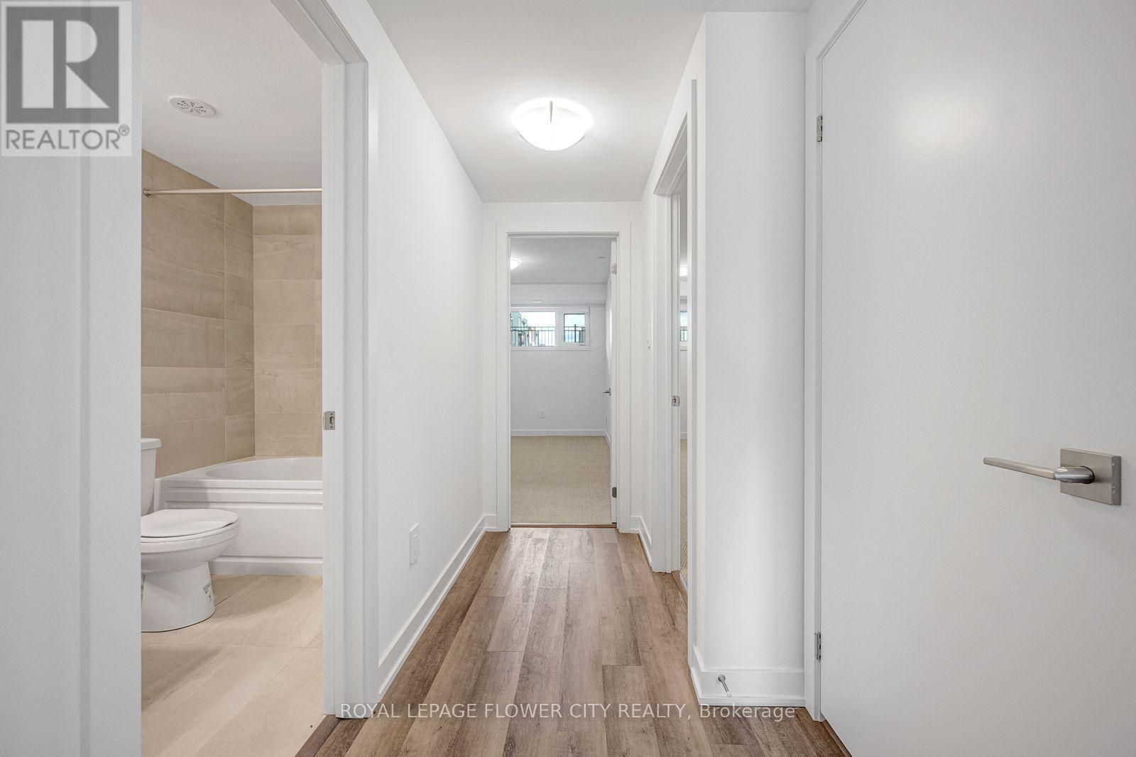 65 Romilly Avenue — photo 23