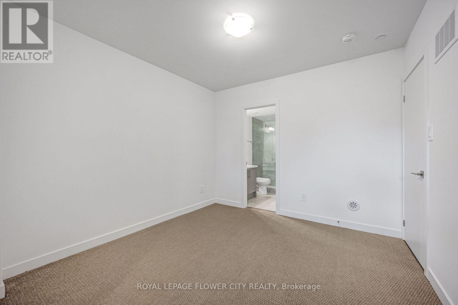 65 Romilly Avenue — photo 25
