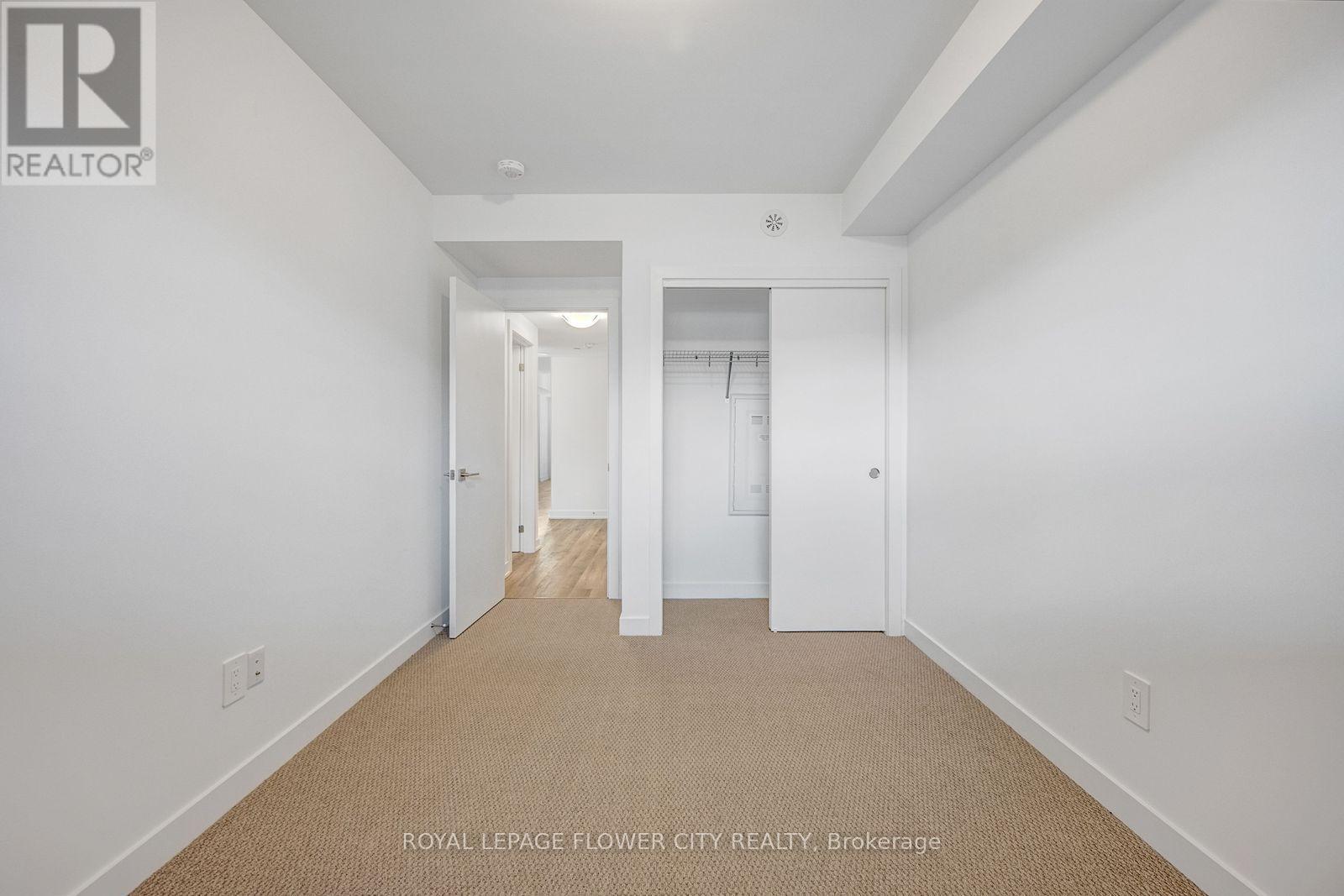 65 Romilly Avenue — photo 35