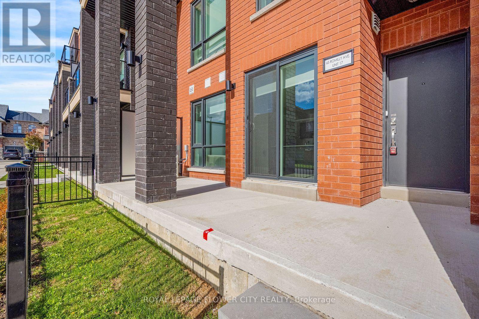 65 Romilly Avenue — photo 45
