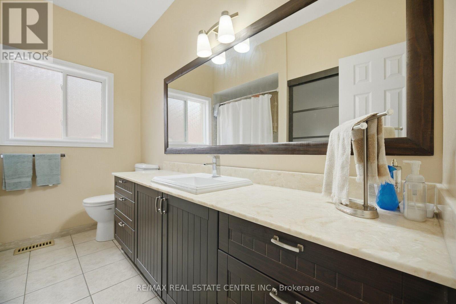 19 Amberdale Court, Caledon, ON photo 19
