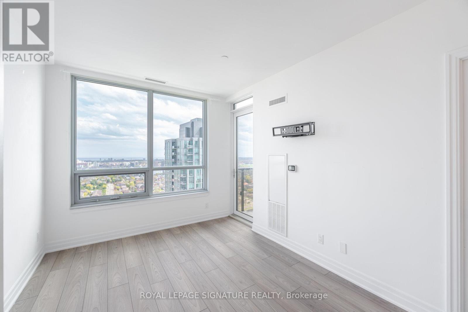 36 Elm Drive — photo 15
