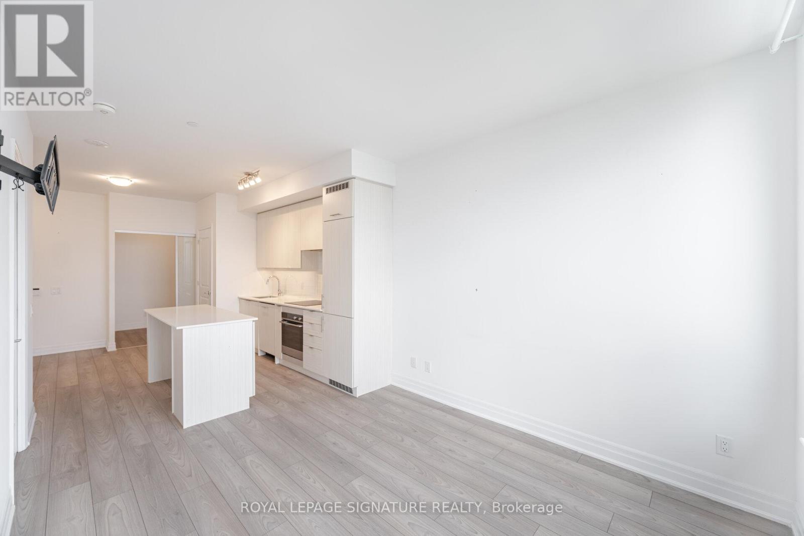 36 Elm Drive — photo 18