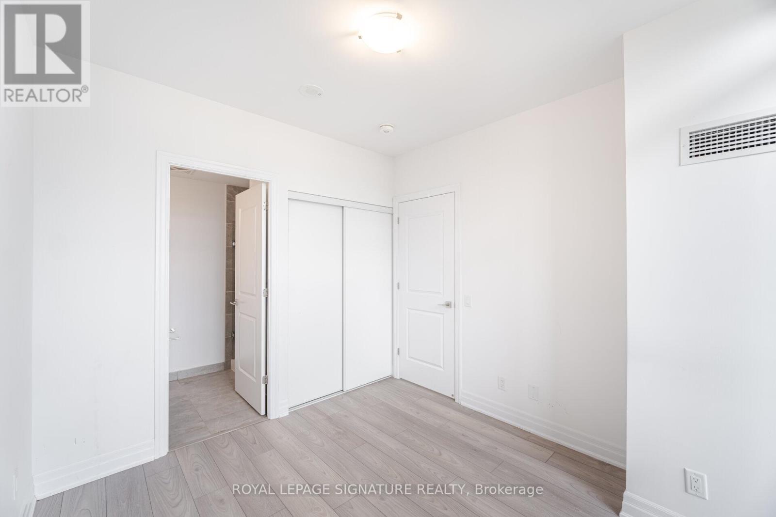 36 Elm Drive — photo 22