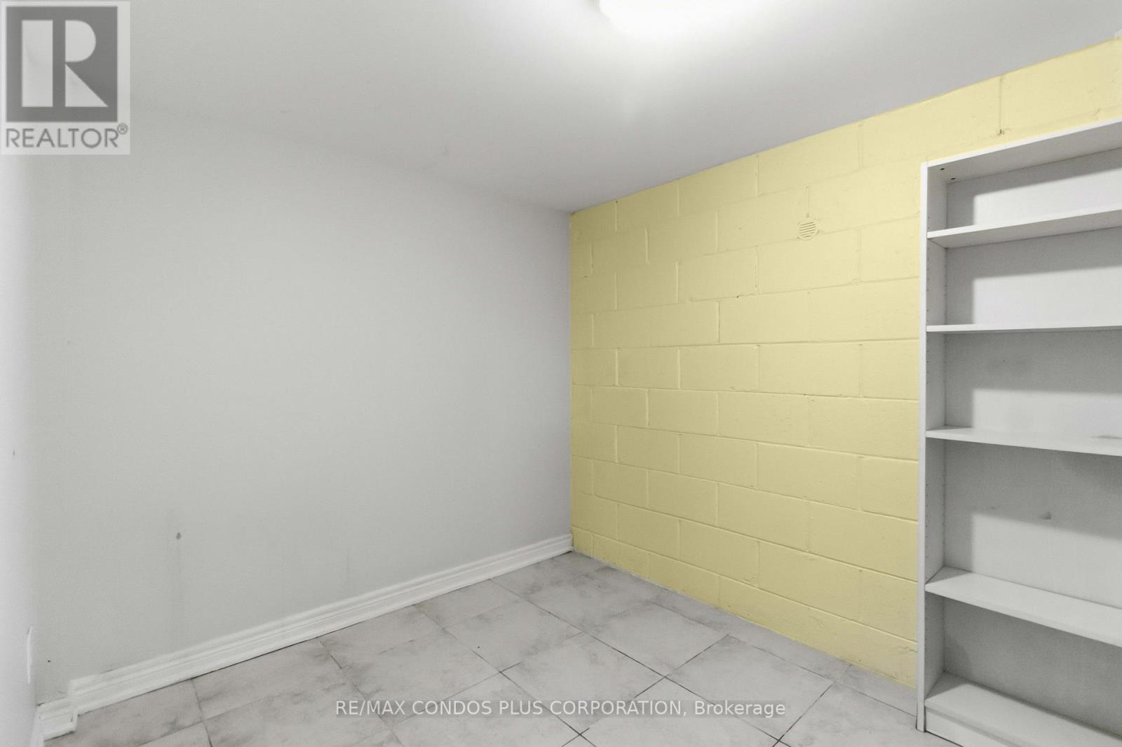 122 Wyndale Drive — photo 38