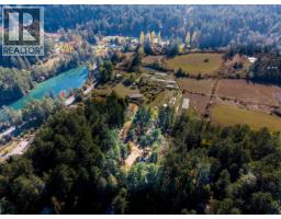 4318 Port Washington Road, Pender Island, BC V0N2M1 Photo 27
