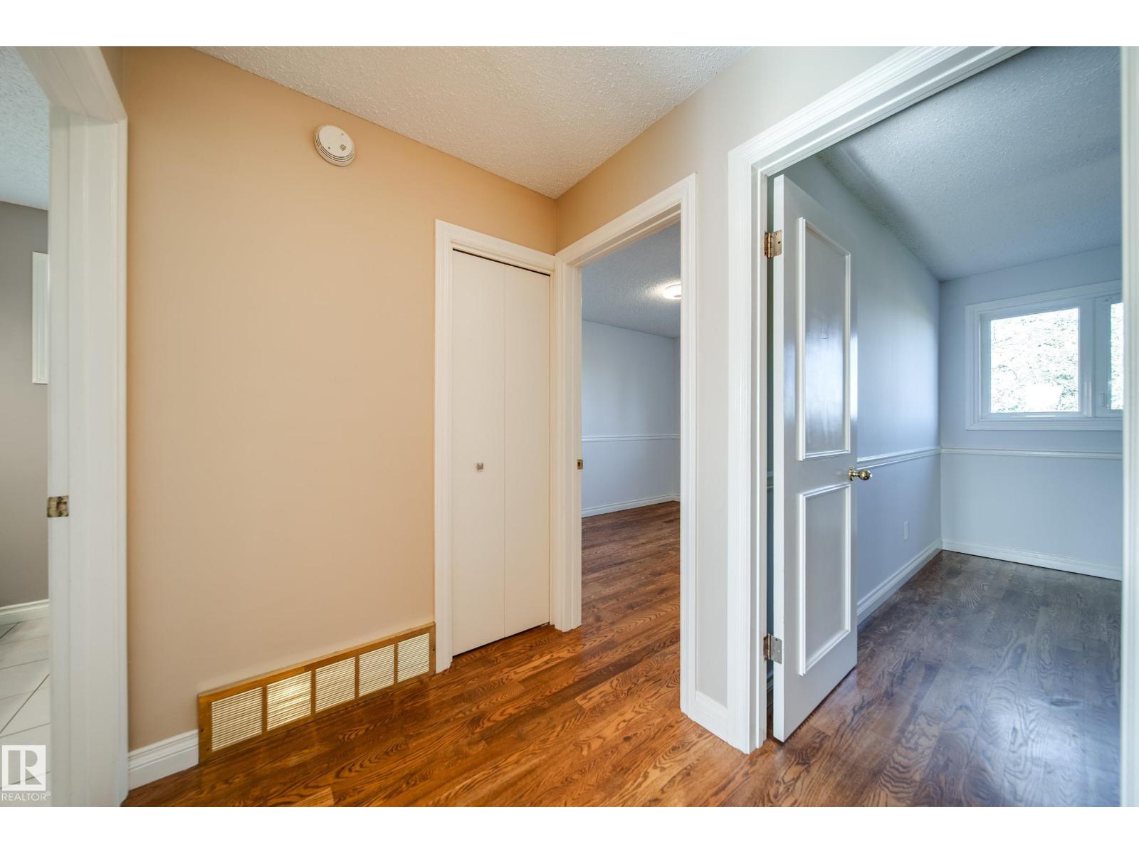 11720 158 AV NW - 41