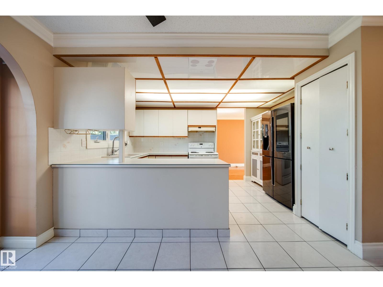 11720 158 AV NW - 21