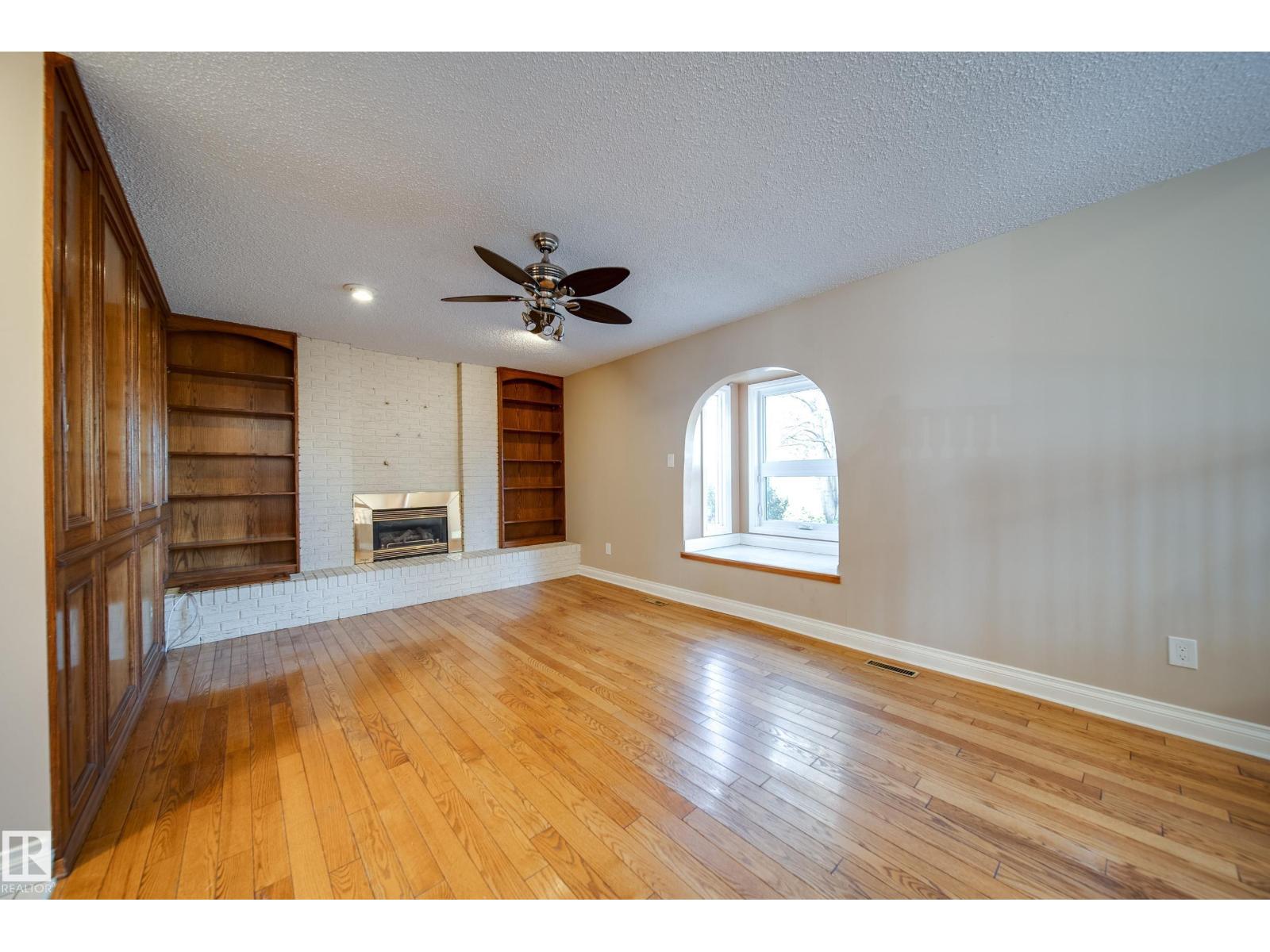 11720 158 AV NW - 25