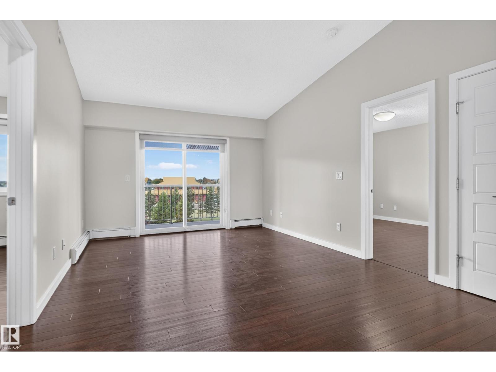 #401 14808 125 ST NW - 3