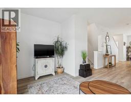 2466 210 Avenue SE - photo 6