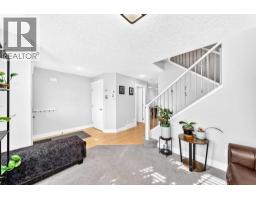 17 Kings Heights Dr  SE - photo 17