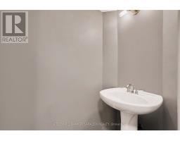 12 Edenvale Drive, Ottawa, ON K2K3L4 Photo 9