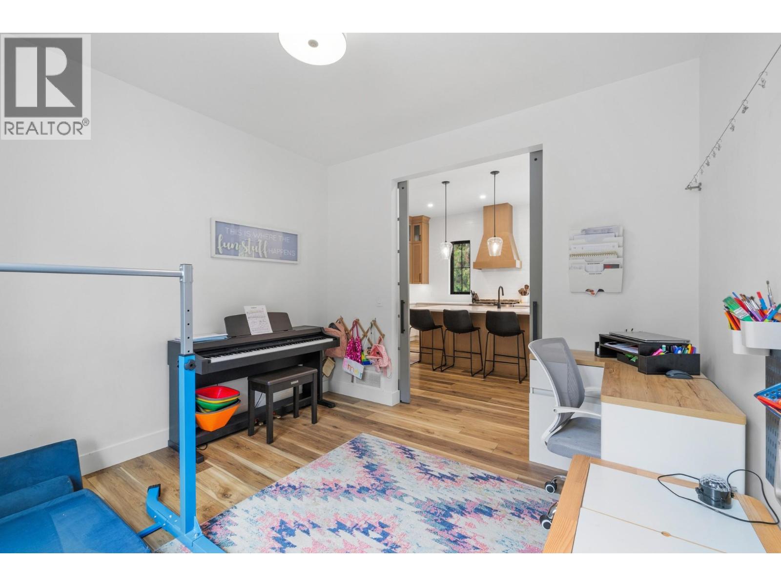2475 Maquinna Road, Kelowna