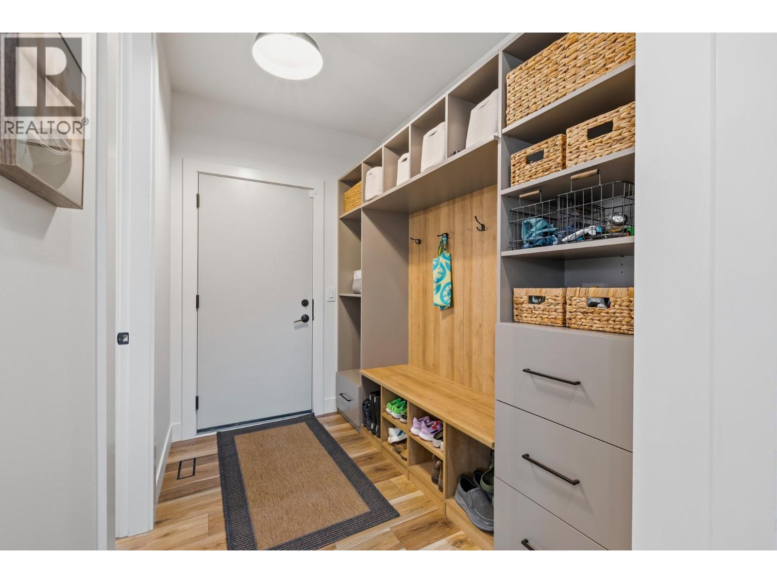 2475 Maquinna Road, Kelowna