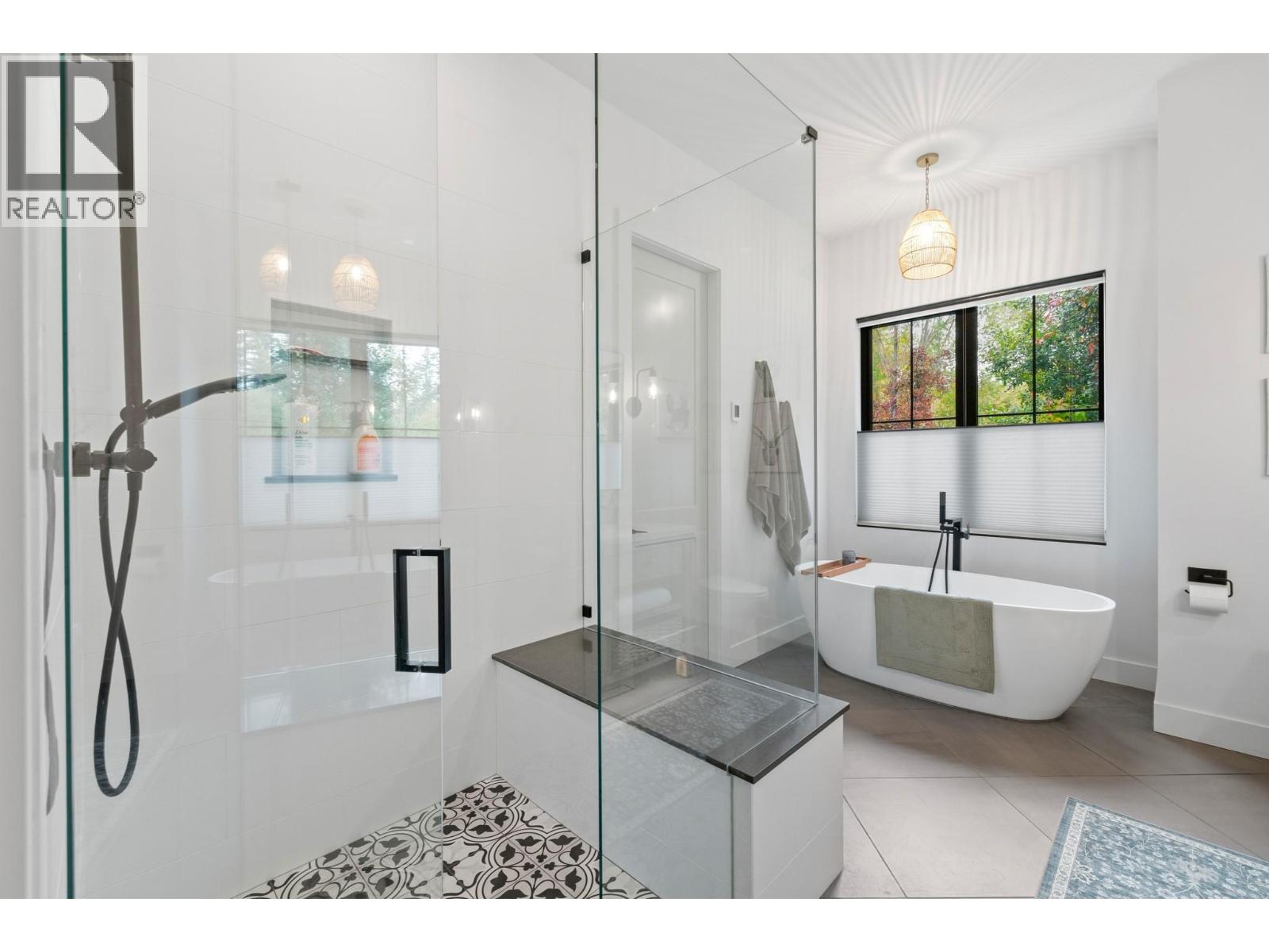 2475 Maquinna Road, Kelowna