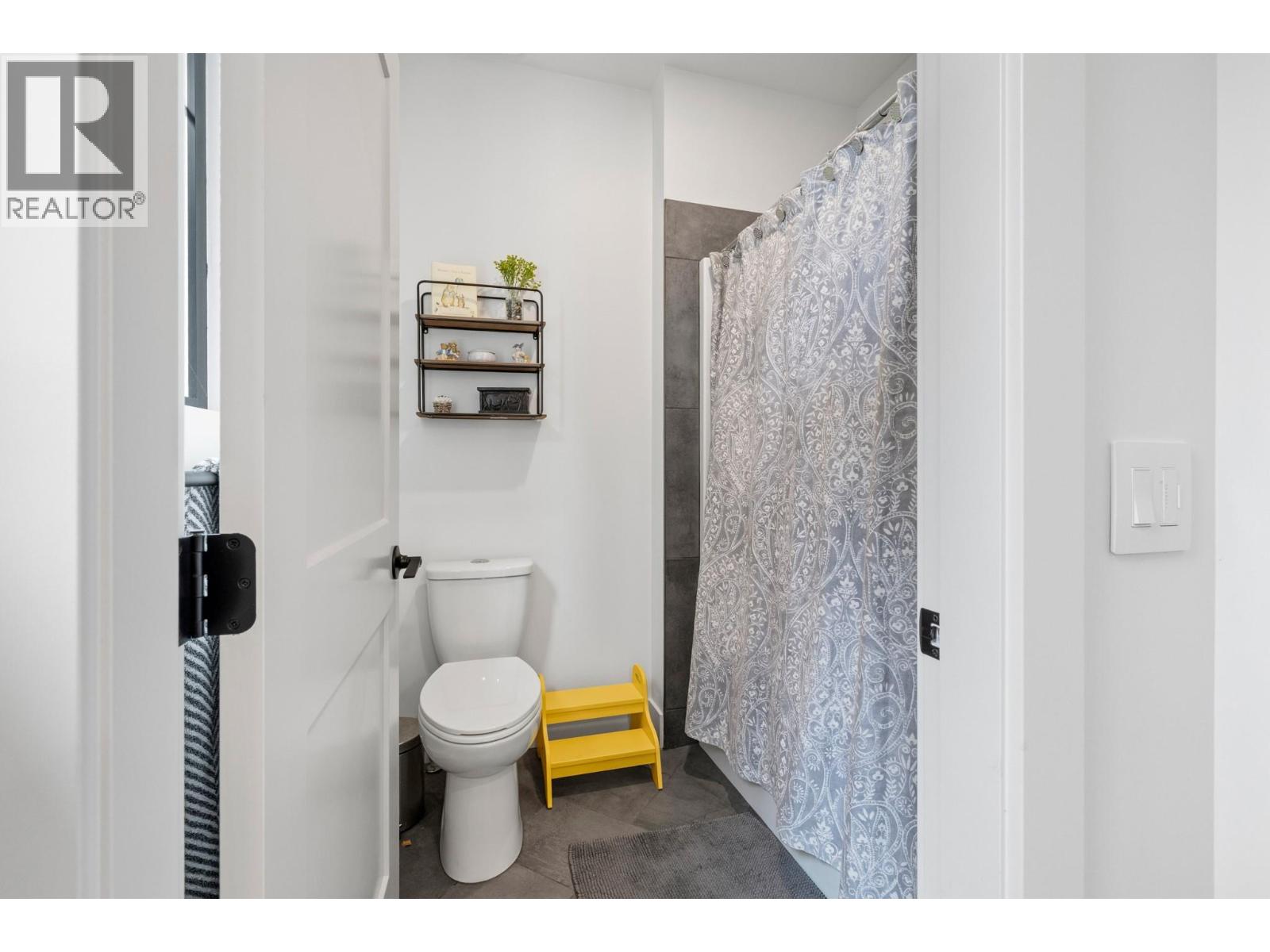 2475 Maquinna Road, Kelowna