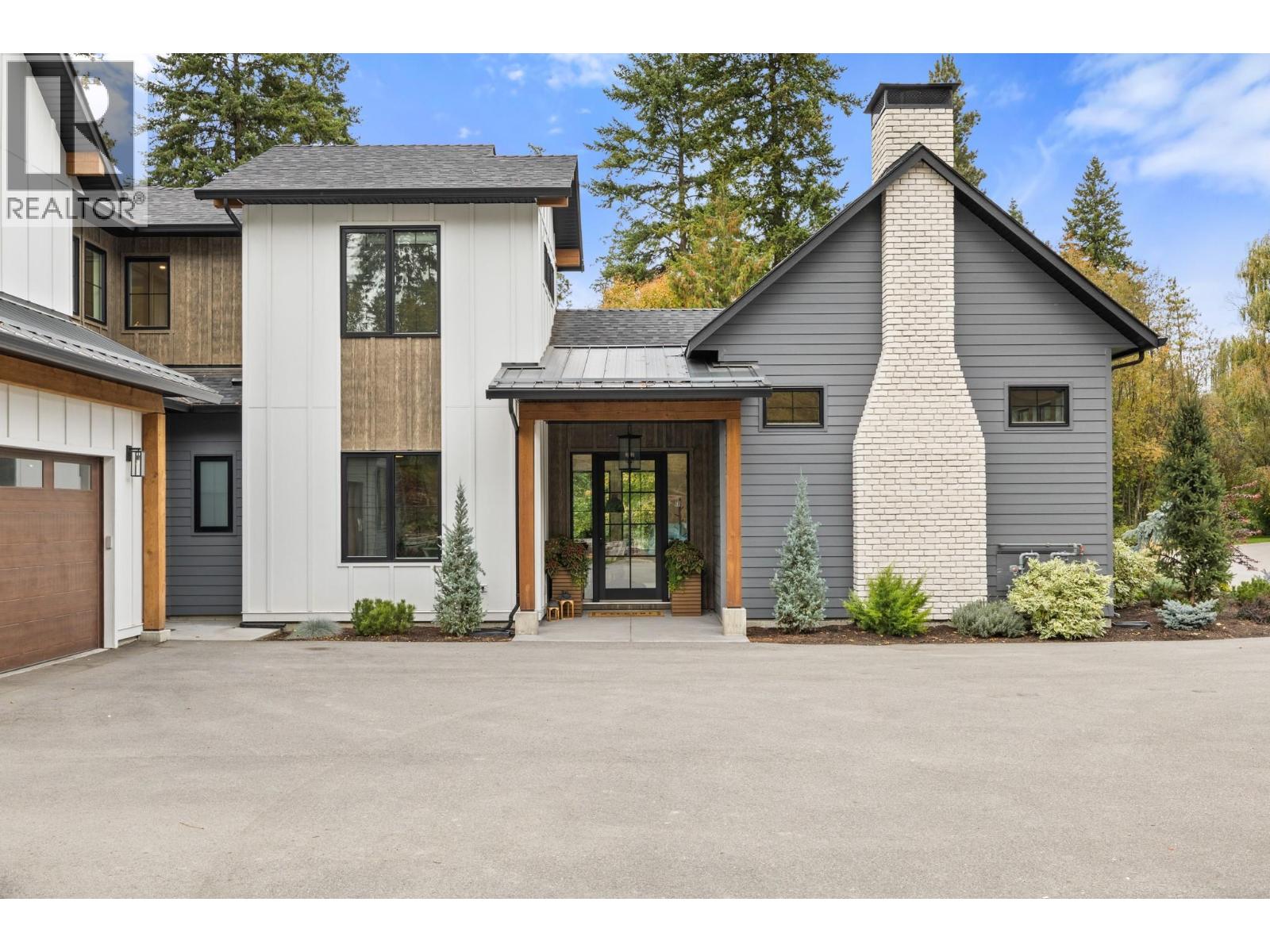 2475 Maquinna Road, Kelowna
