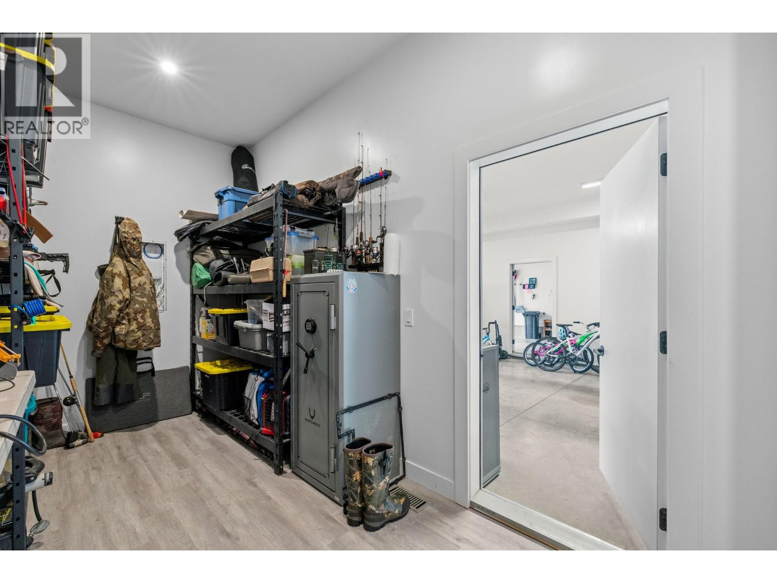 2475 Maquinna Road, Kelowna