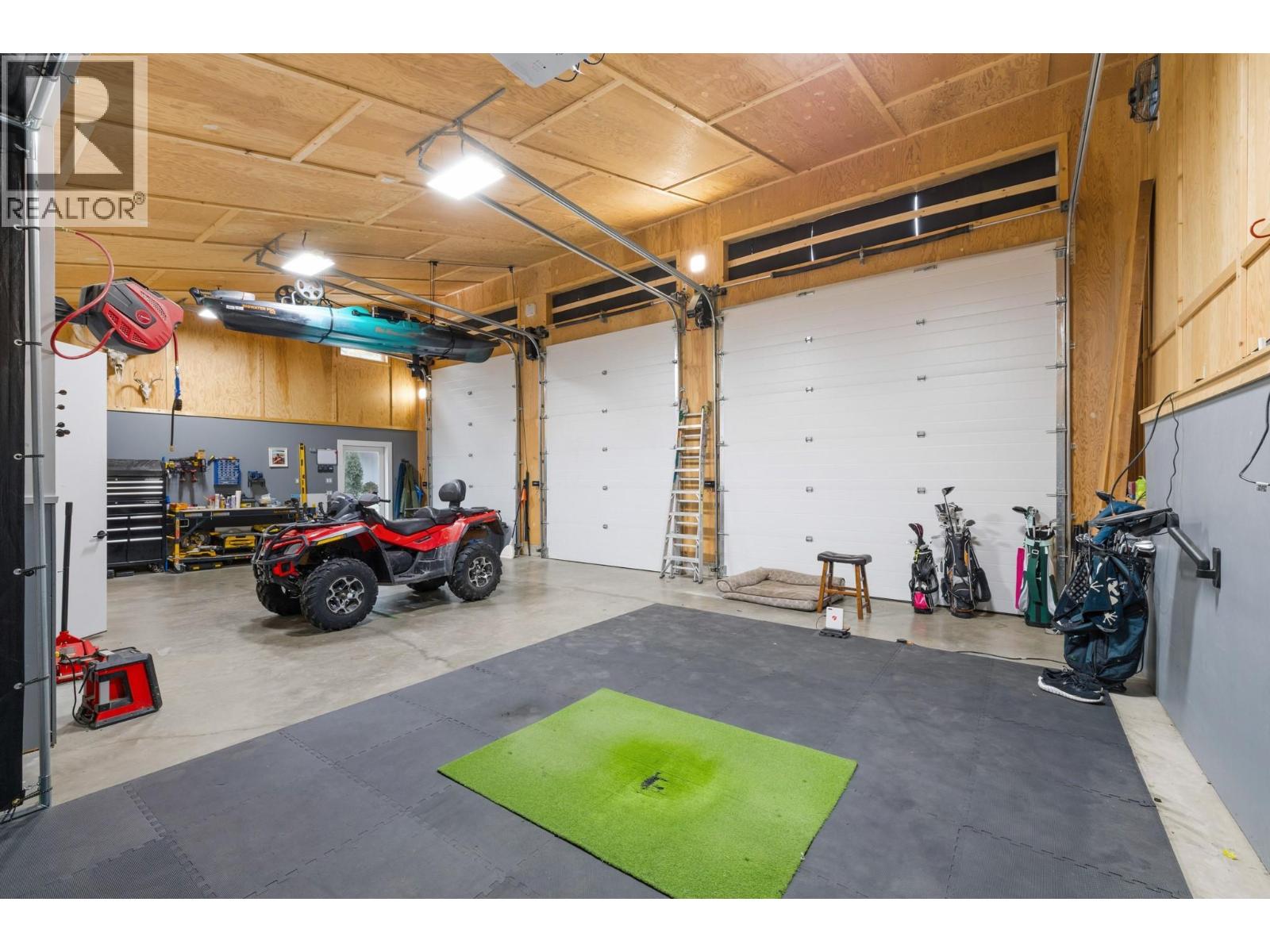 2475 Maquinna Road, Kelowna