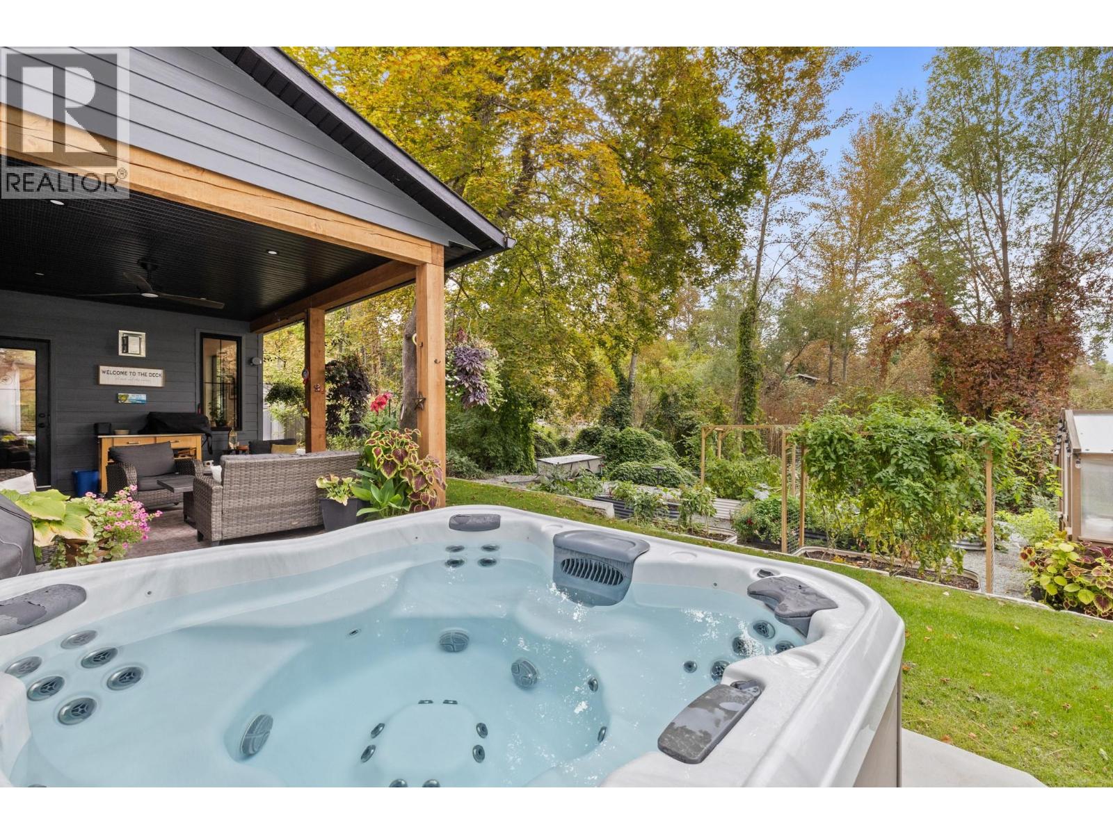 2475 Maquinna Road, Kelowna