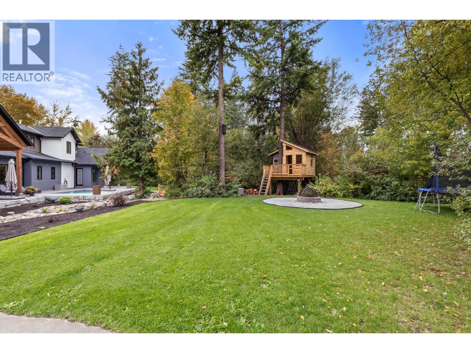 2475 Maquinna Road, Kelowna