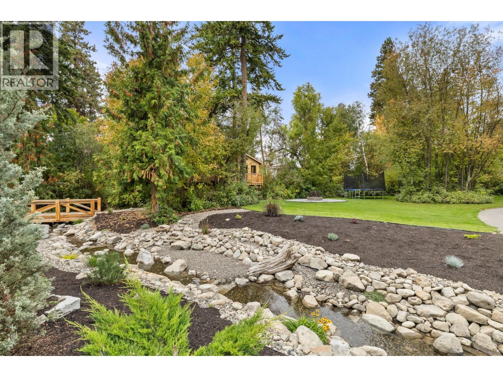 2475 Maquinna Road, Kelowna