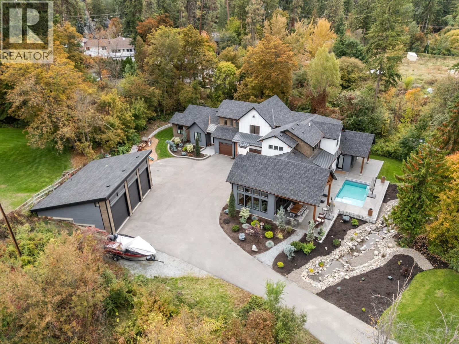 2475 Maquinna Road, Kelowna