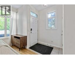 5633 6 Street SW - photo 4
