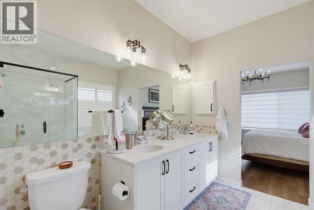 1765 Bayside Close SW - 15
