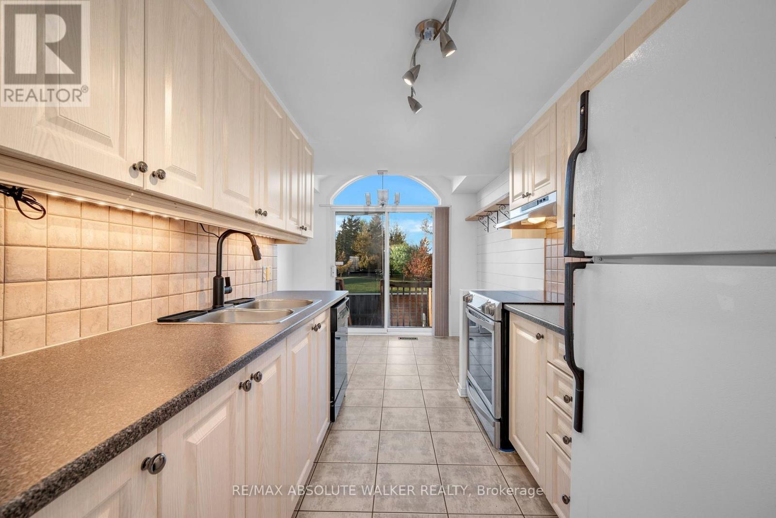 6376 SABLEWOOD PLACE, Ottawa — photo 12